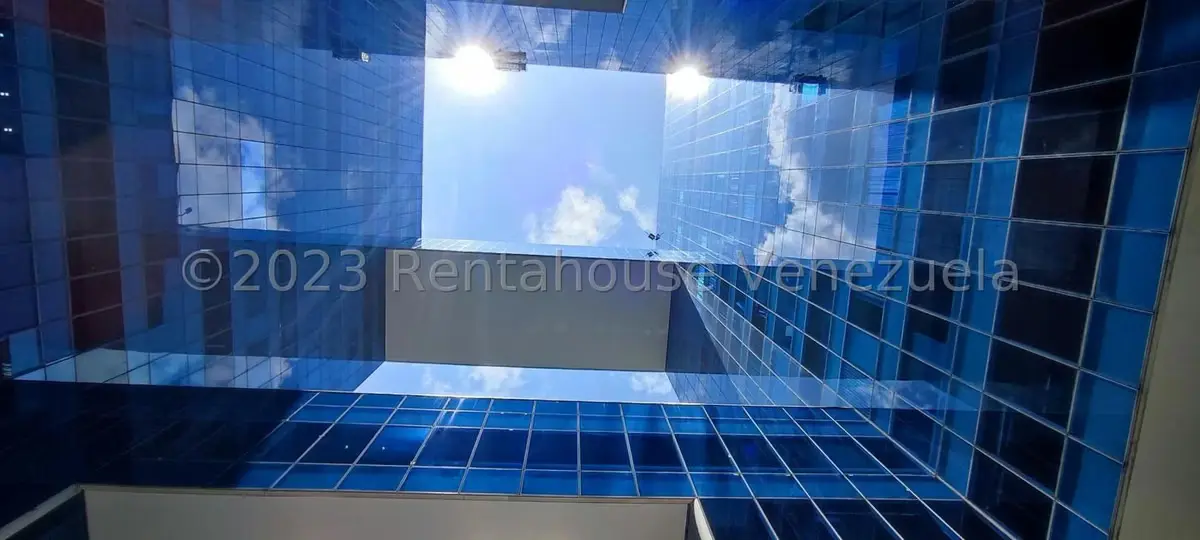 Oficina en Venta en Los Palos Grandes, Distrito Metropolitano - 3