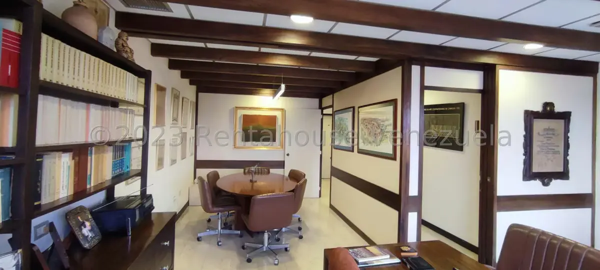 Oficina en Venta en Los Palos Grandes, Distrito Metropolitano - 8
