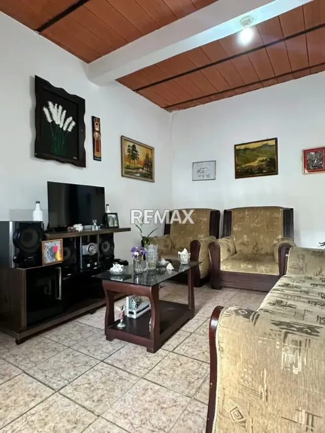 Casa doble propósito en Venta en Santa Eduvijes! - 3