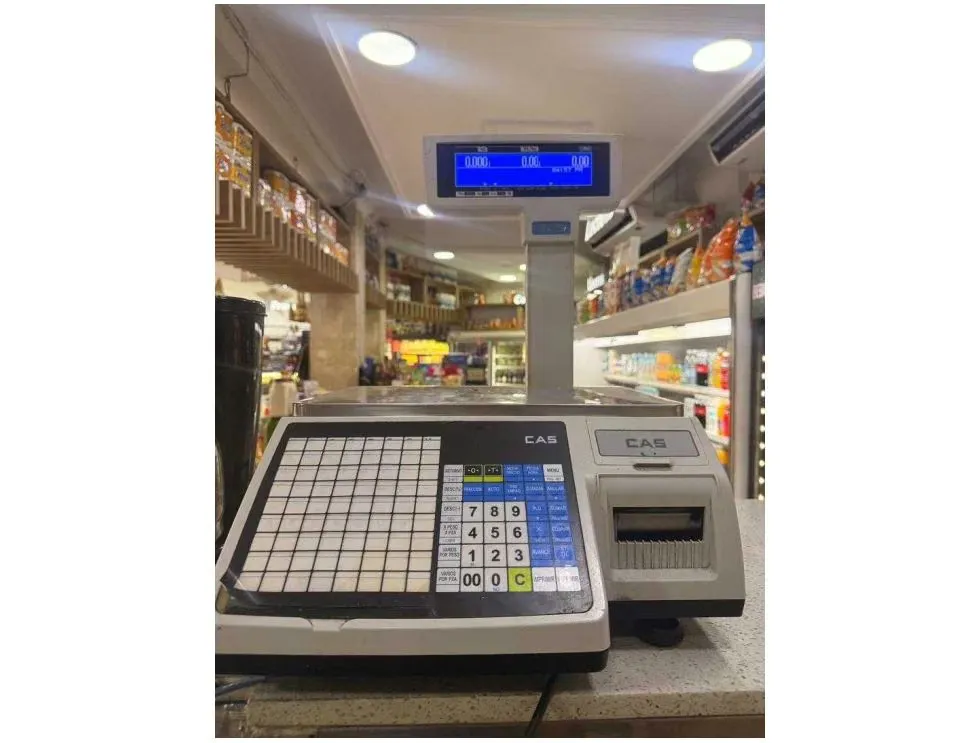 Vendo/alquilo fondo de comercio 120m2 Los Símbolos 4845 - 21