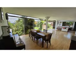 View 1