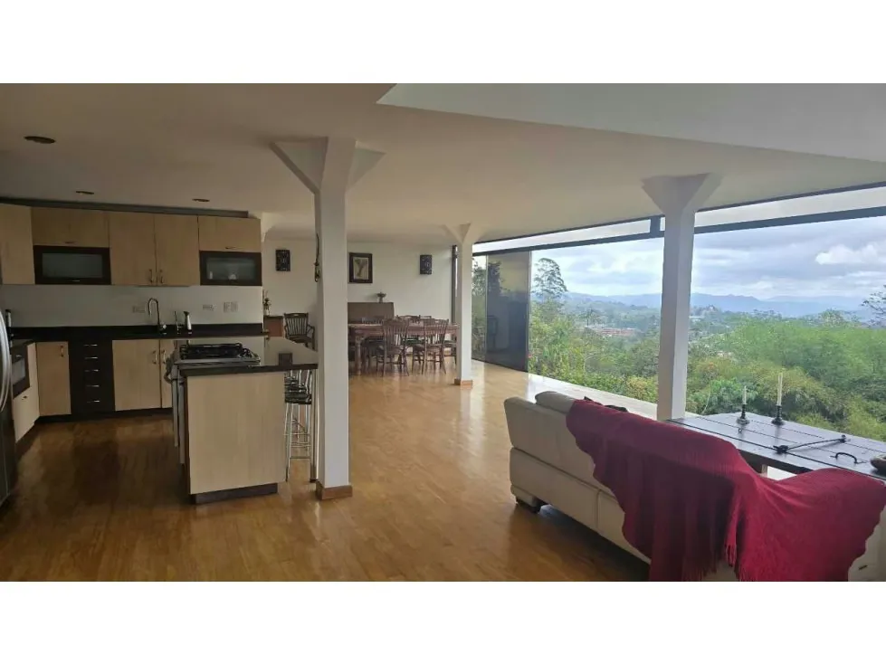 ORIPOTO Vendo Espectacular Chalet 200m2 + 2.700 de terreno 5P. 4931 - 4