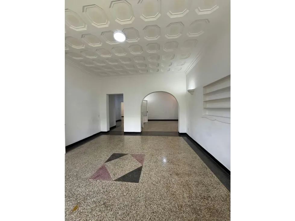 Alquilo casa de una planta 480m2 Altamira 6726 - 2