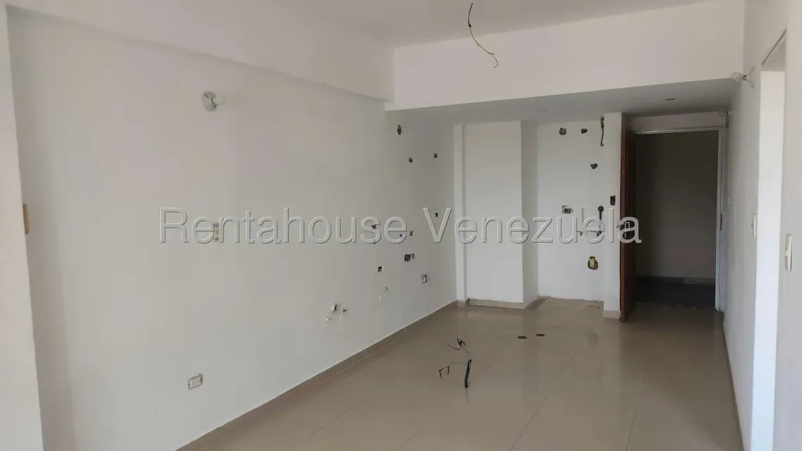 Apartamento (1 Nivel) en Venta en Porlamar, Nueva Esparta - 2