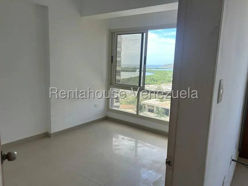 Apartamento (1 Nivel) en Venta en Porlamar, Nueva Esparta - 5