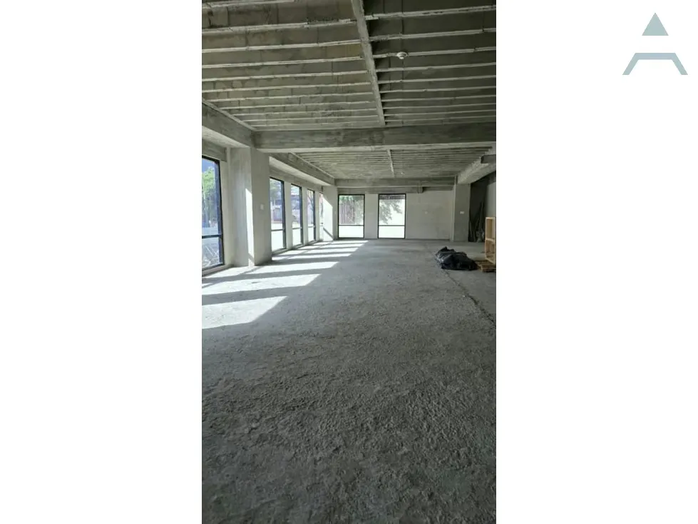 Se vende Edificio 8000m² Los Cortijos - 5