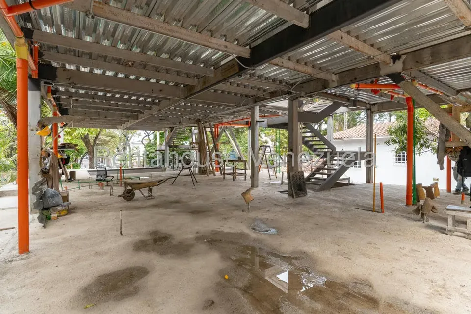 Terreno (Residencial) en Venta en La Floresta, Distrito Metropolitano - 11