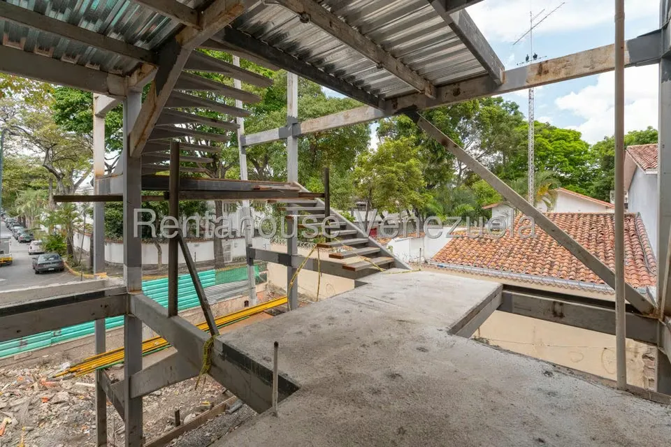 Terreno (Residencial) en Venta en La Floresta, Distrito Metropolitano - 13