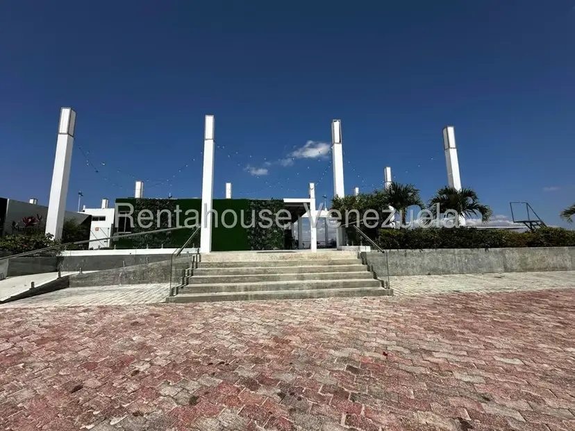 Comercial (Local Comercial) en Alquiler en El Manzano, Lara