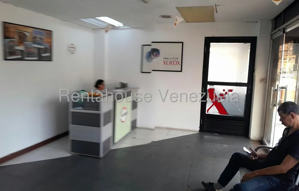 Comercial (Local Comercial) en Alquiler en Dr Portillo, Zulia - 11