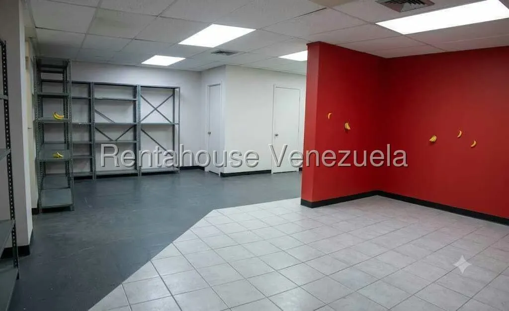 Comercial (Local Comercial) en Alquiler en Dr Portillo, Zulia - 6