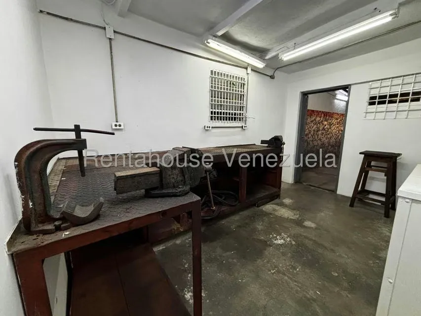 Local Comercial en Alquiler en Los Caobos, Distrito Metropolitano - 30