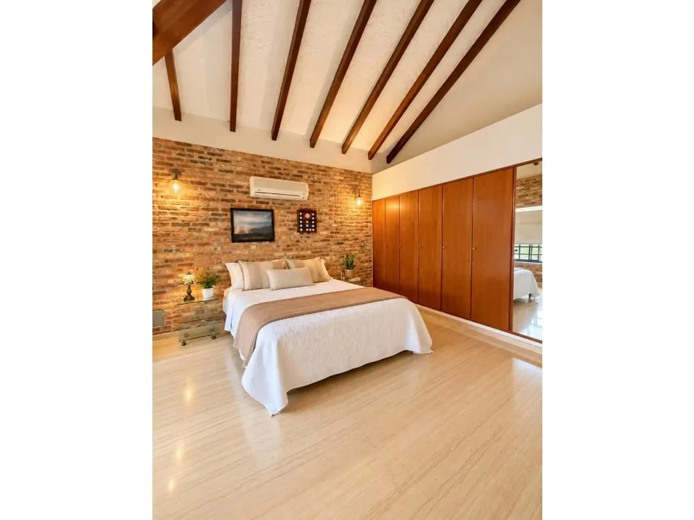 Vendo casa 883m2/6 hab+2s/10 1/2b+s/20p/La Lagunita - 9