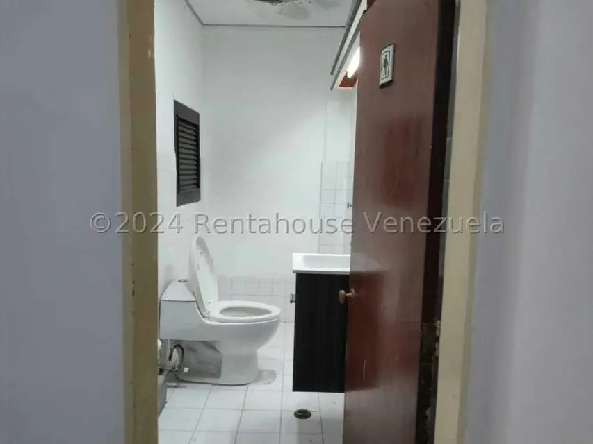 Local Comercial en Alquiler en Las Salias, Miranda - 9