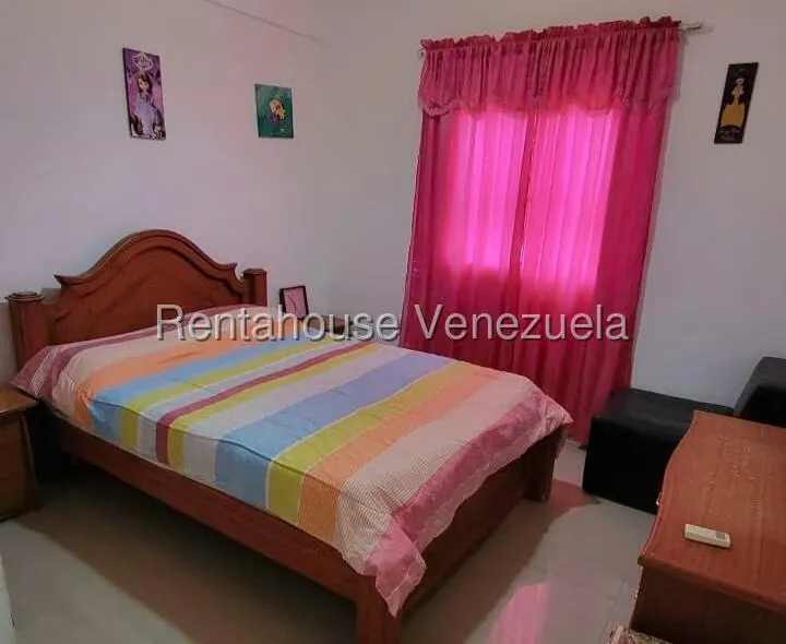 Townhouse (Multiples Niveles) en Alquiler en Sector Bobare, Falcon - 8