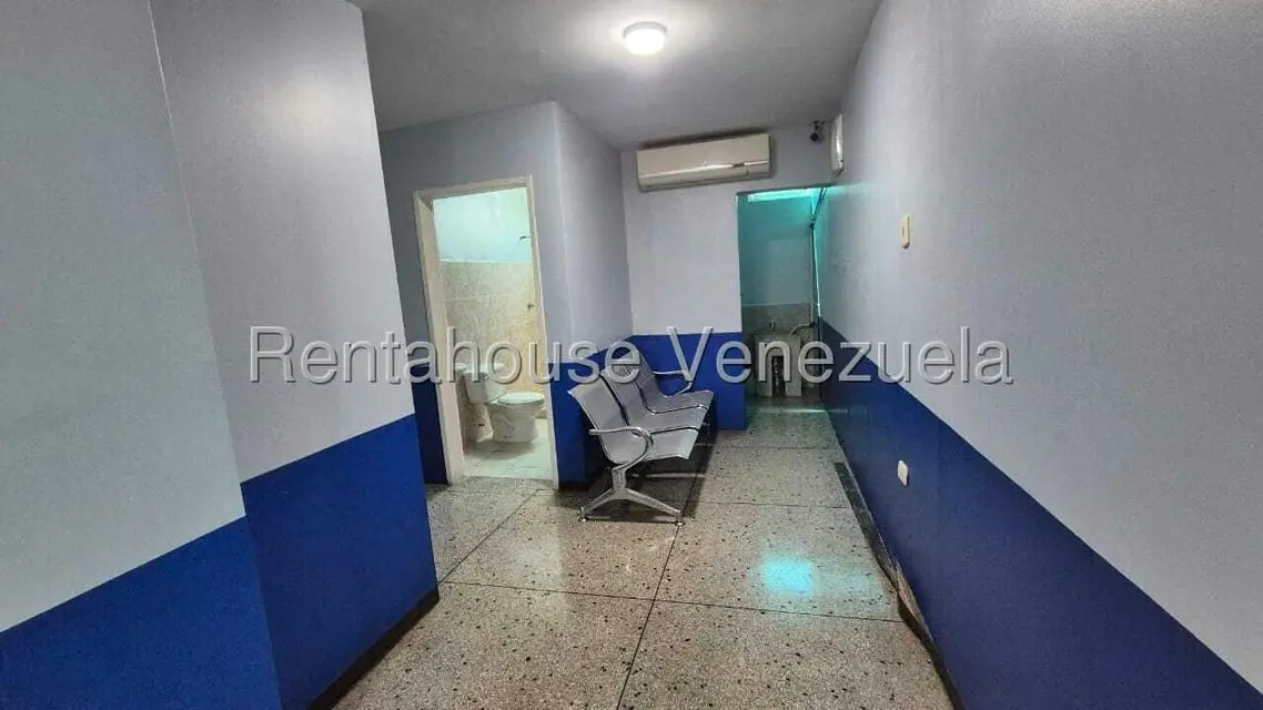 Oficina en Alquiler en Zona Oeste, Lara - 3