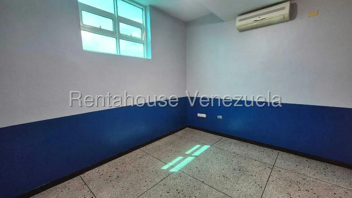 Oficina en Alquiler en Zona Oeste, Lara - 7