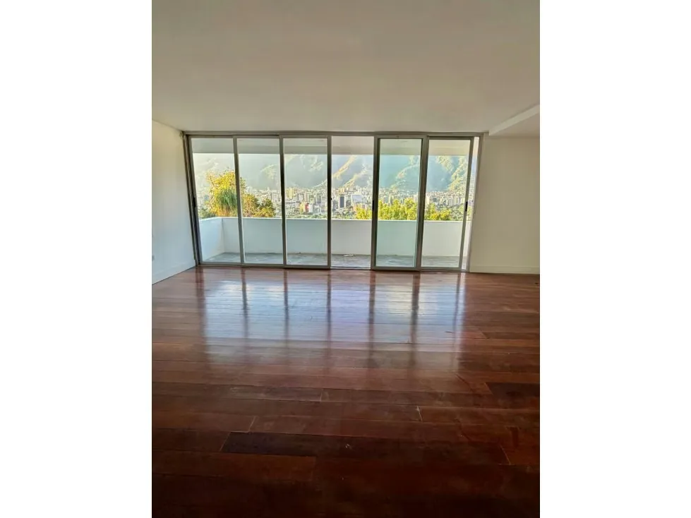 Se vende quinta en calle cerrada 750m2 Lomas del Mirador 2550 - 11