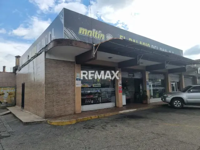 EN VENTA ESTRATÉGICO FONDO DE COMERCIO PARA PANADERIA - 15