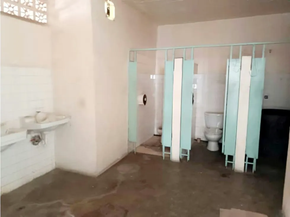 Se alquila oficina/deposito 420m2 Palo Verde 3553 - 5