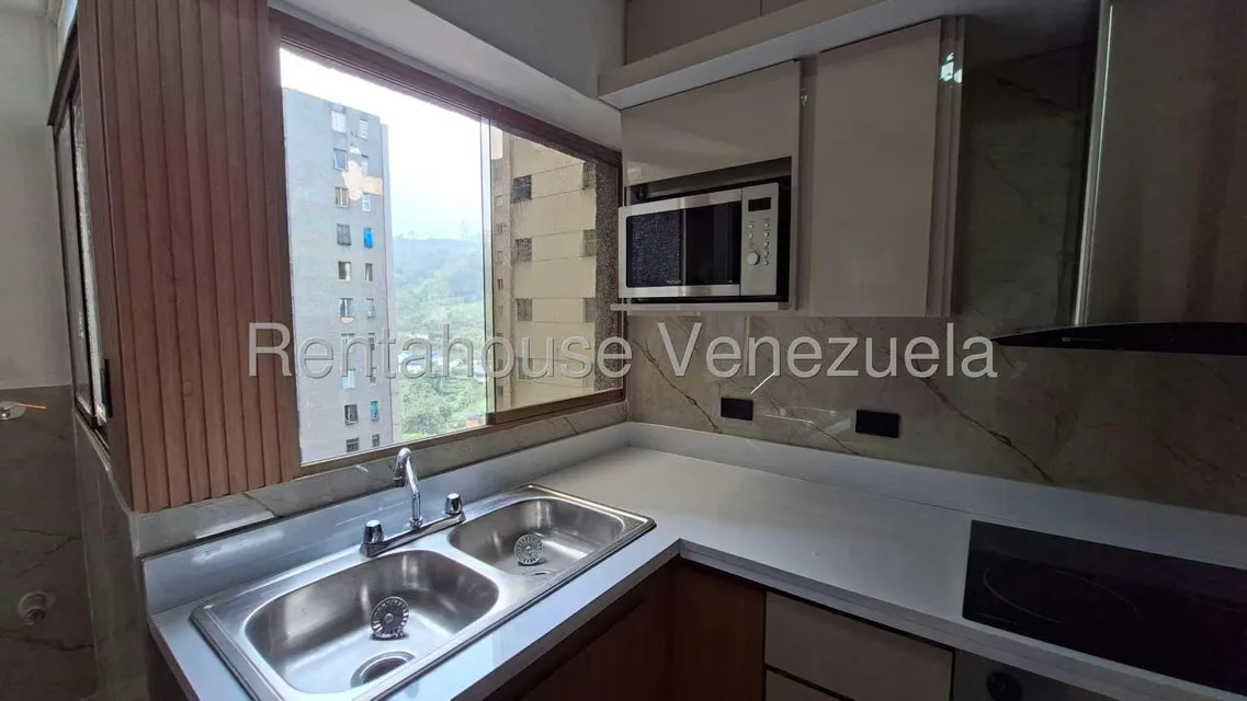 Apartamento (1 Nivel) en Alquiler en Los Salias, Miranda - 12