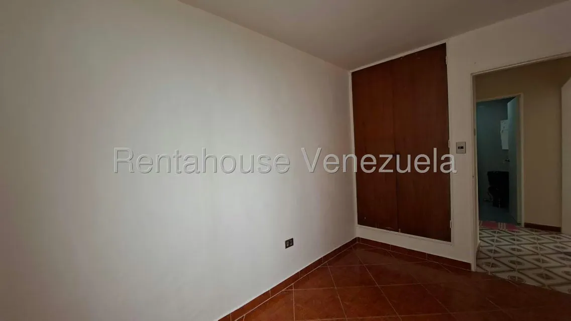 Apartamento (1 Nivel) en Alquiler en Los Salias, Miranda - 17