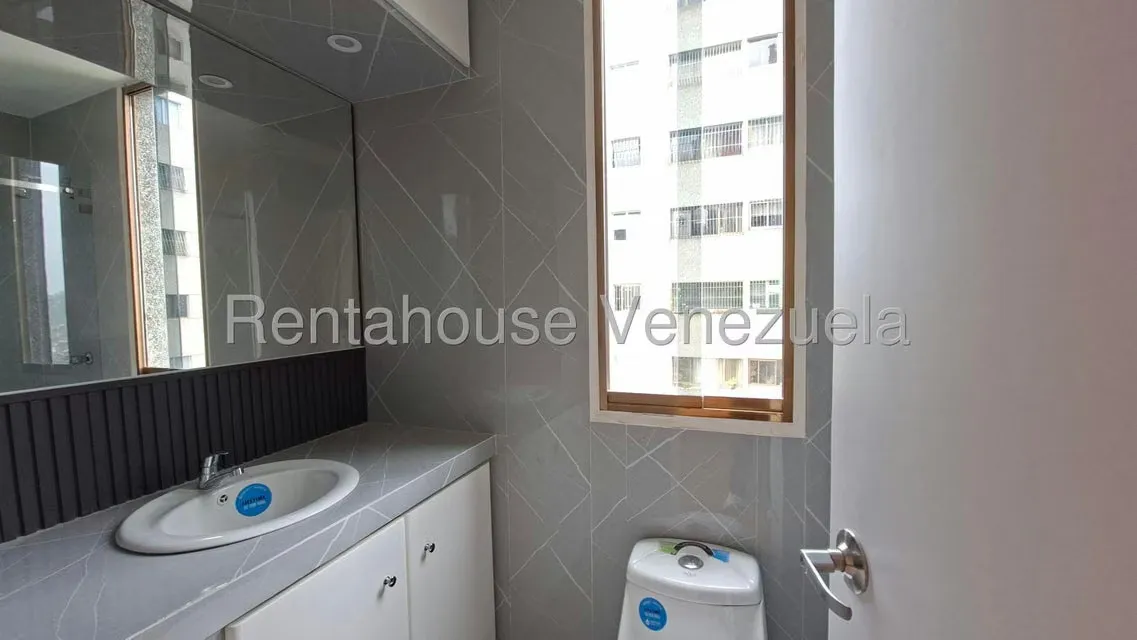 Apartamento (1 Nivel) en Alquiler en Los Salias, Miranda - 20