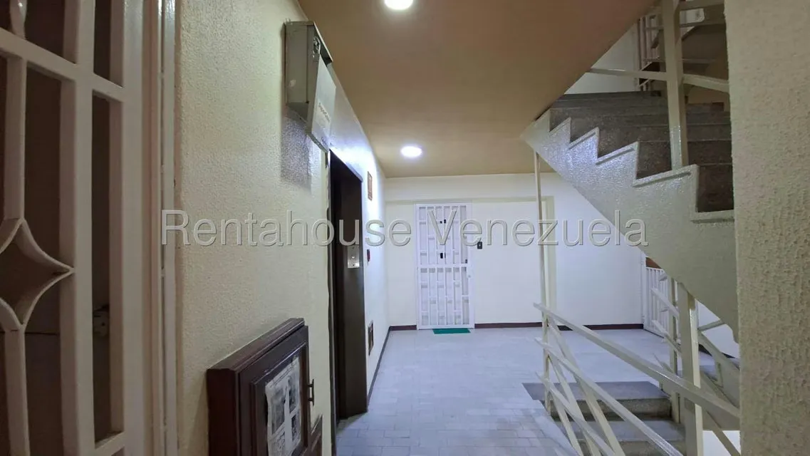 Apartamento (1 Nivel) en Alquiler en Los Salias, Miranda - 28