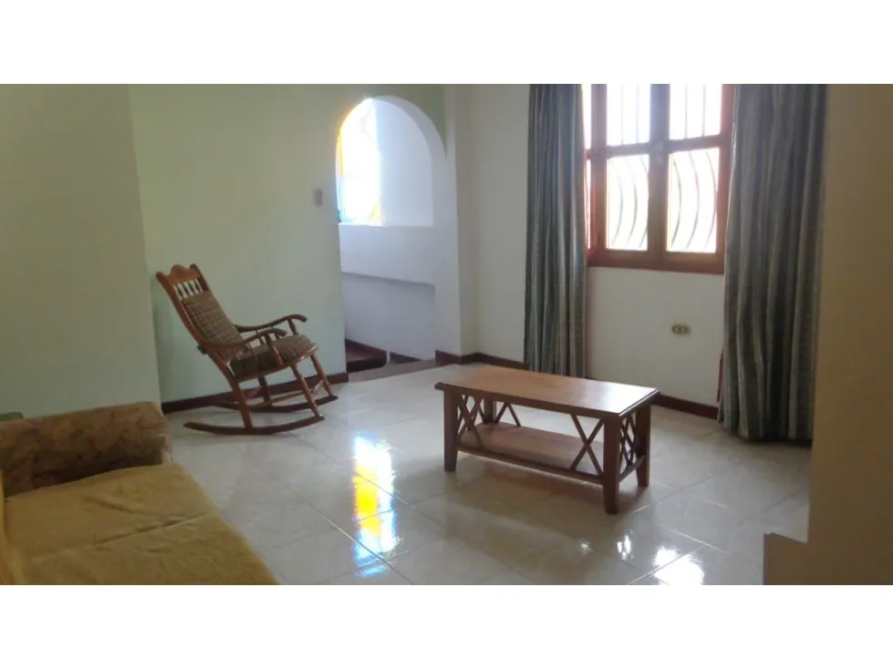 Vendo casa 590m2 Bella Vista 2950 - 17