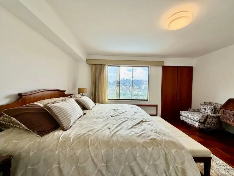 Se alquila PH Triplex 500m2 4h+s/7b/3p Colinas de Valle Arriba - 26