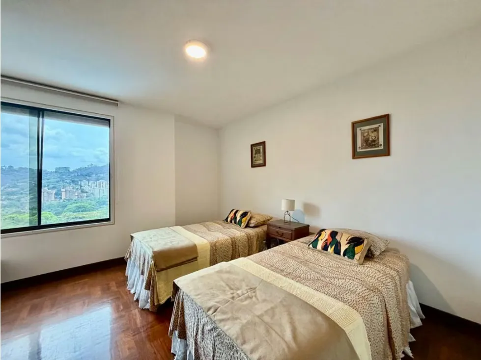 Se alquila PH Triplex 500m2 4h+s/7b/3p Colinas de Valle Arriba - 35