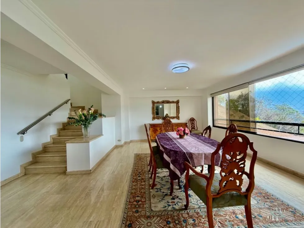 Se alquila PH Triplex 500m2 4h+s/7b/3p Colinas de Valle Arriba - 6