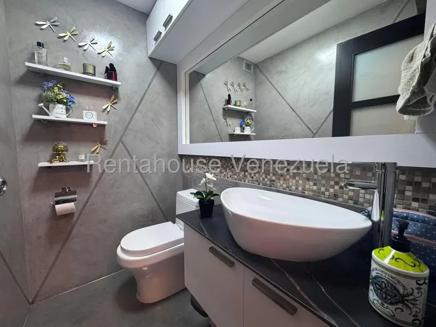 Apartamento (1 Nivel) en Venta en Manzanares, Distrito Metropolitano - 3