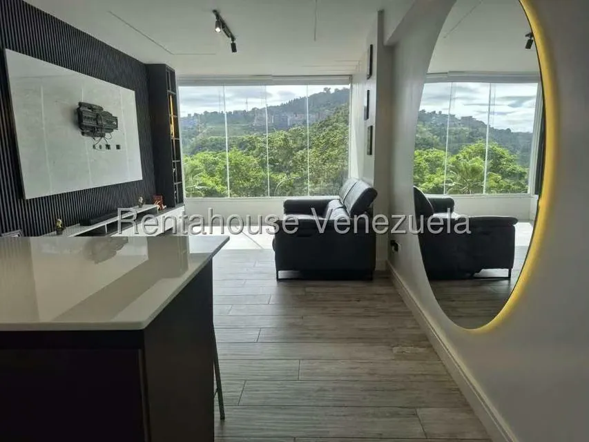 Apartamento (1 Nivel) en Venta en Lomas del Sol, Distrito Metropolitano - 2