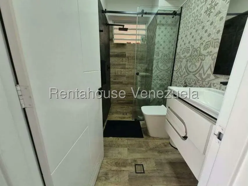 Apartamento (1 Nivel) en Venta en Lomas del Sol, Distrito Metropolitano - 17