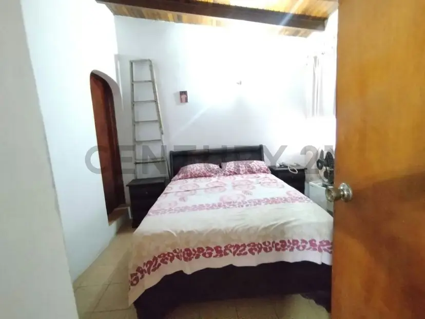 Casa 2 nivel en Venta Ubicada en Guatire, Res. Puerta del Bosque