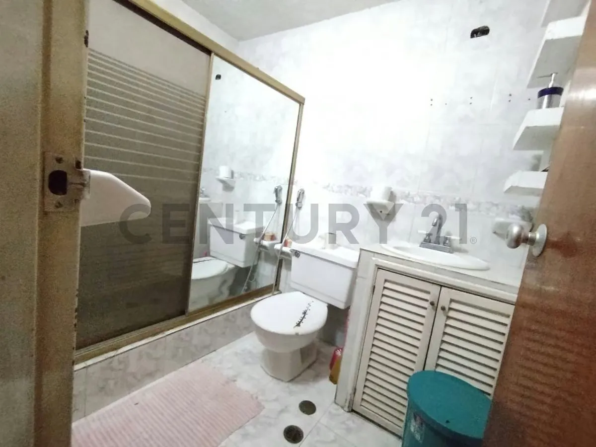 Casa 2 nivel en Venta Ubicada en Guatire, Res. Puerta del Bosque - 7