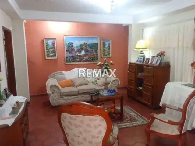 Hermosa Quinta Ubicada en Avenida 3, Calle San Juan, Betijoque, Municipio Rafael Rangel, Estado Trujillo - 2