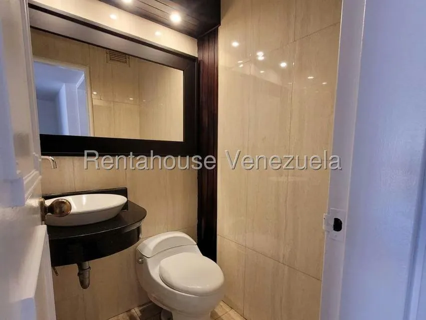 Apartamento (1 Nivel) en Venta en Los Samanes, Distrito Metropolitano - 14