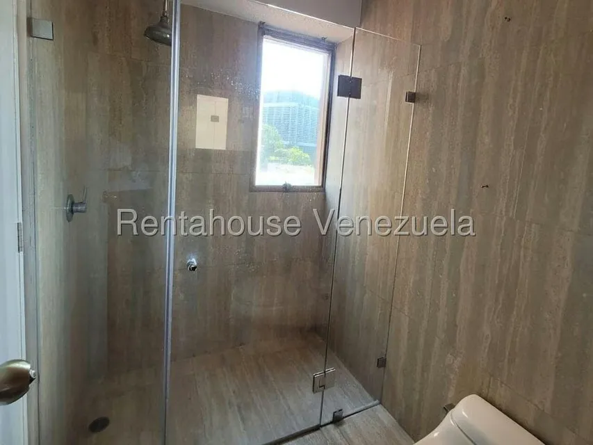 Apartamento (1 Nivel) en Venta en Los Samanes, Distrito Metropolitano - 19