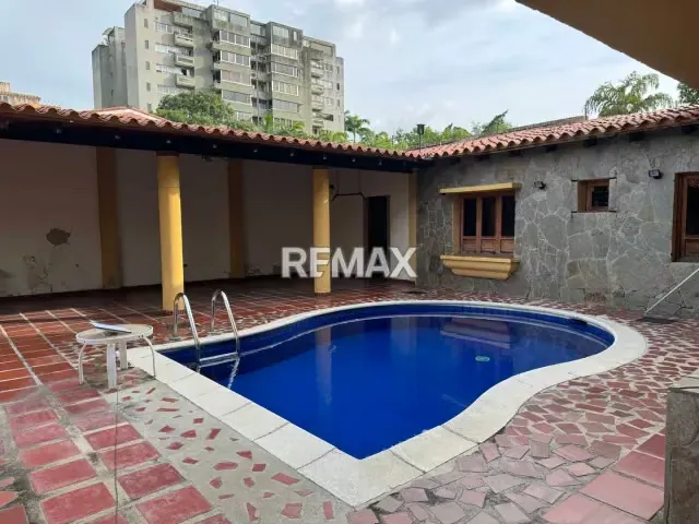 Venta de casa de esquina en la Viña a actualizar - 10