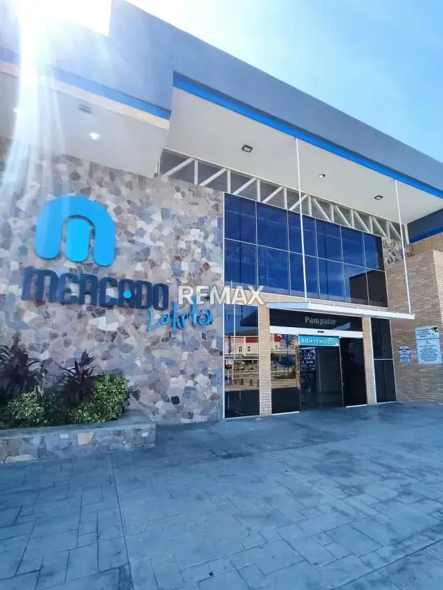 ¡LOCAL EN MERCADO LA ISLA!