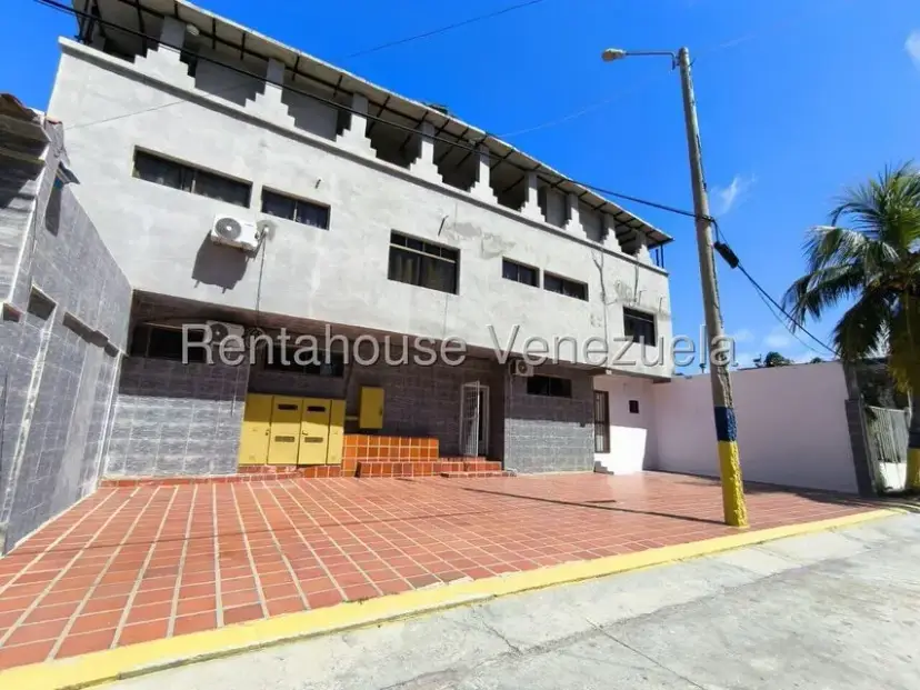 Comercial (Posada) en Venta en Playa Sur, Falcon