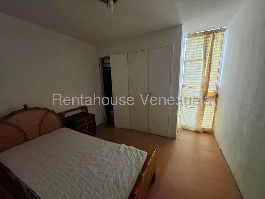 Apartamento (1 Nivel) en Alquiler en El Paraiso, Distrito Metropolitano - 16