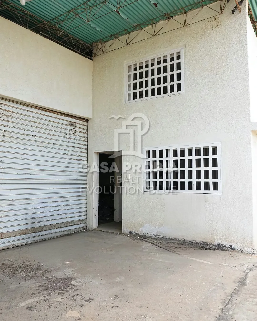 Galpón Industrial en VENTA o ALQUILER – Los Robles (1era Etapa)