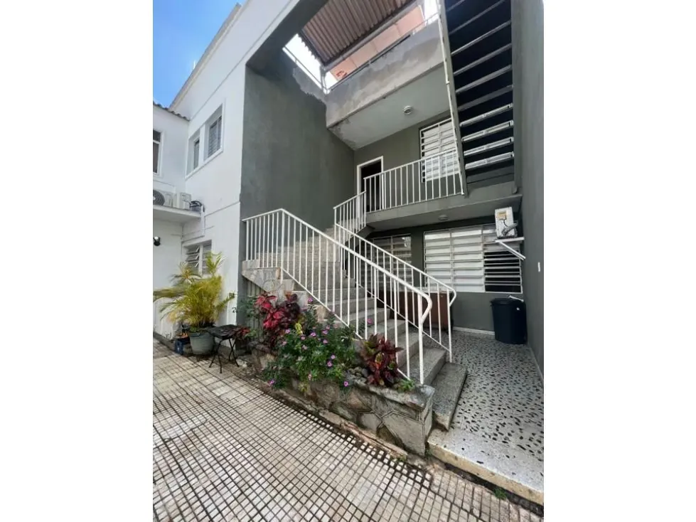 Se vende casa 420m2 7h/5b/4p La California Norte 2956 - 3