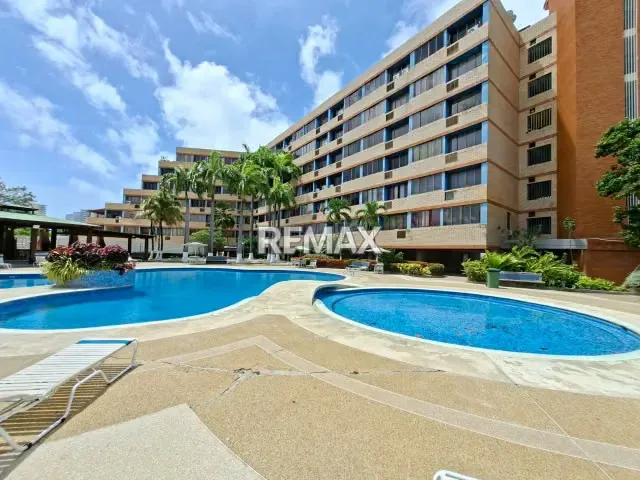 En venta Moderno apartamento en Edificio Punta Brava - 11
