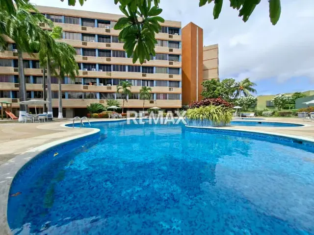 En venta Moderno apartamento en Edificio Punta Brava - 10