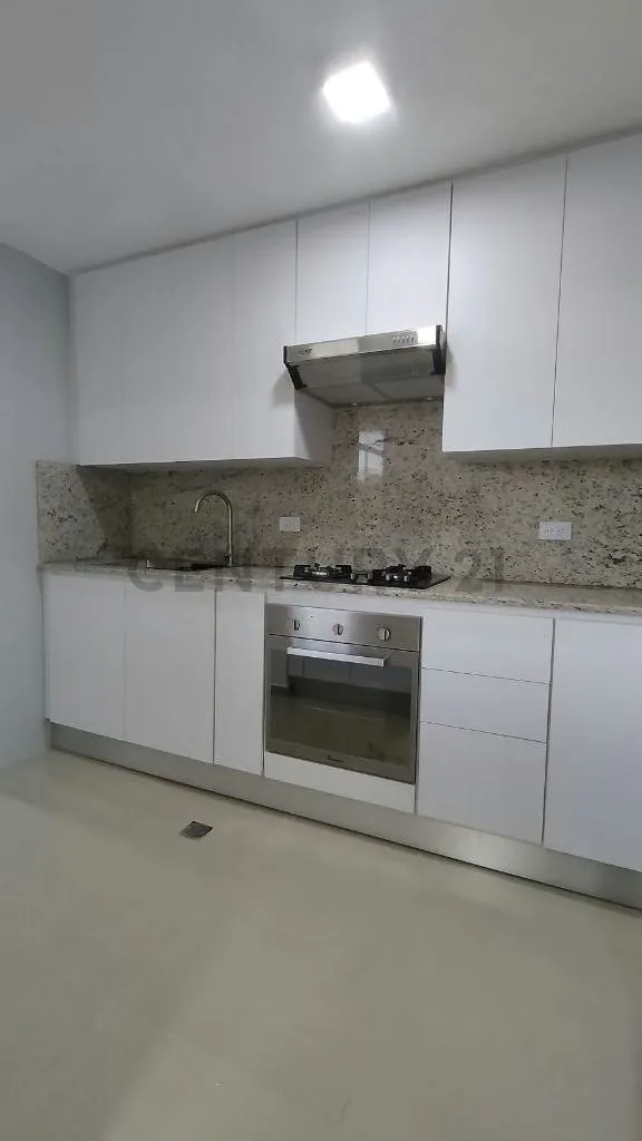 Espectacular y moderno apartamento para que pases una excelente temporada - 9