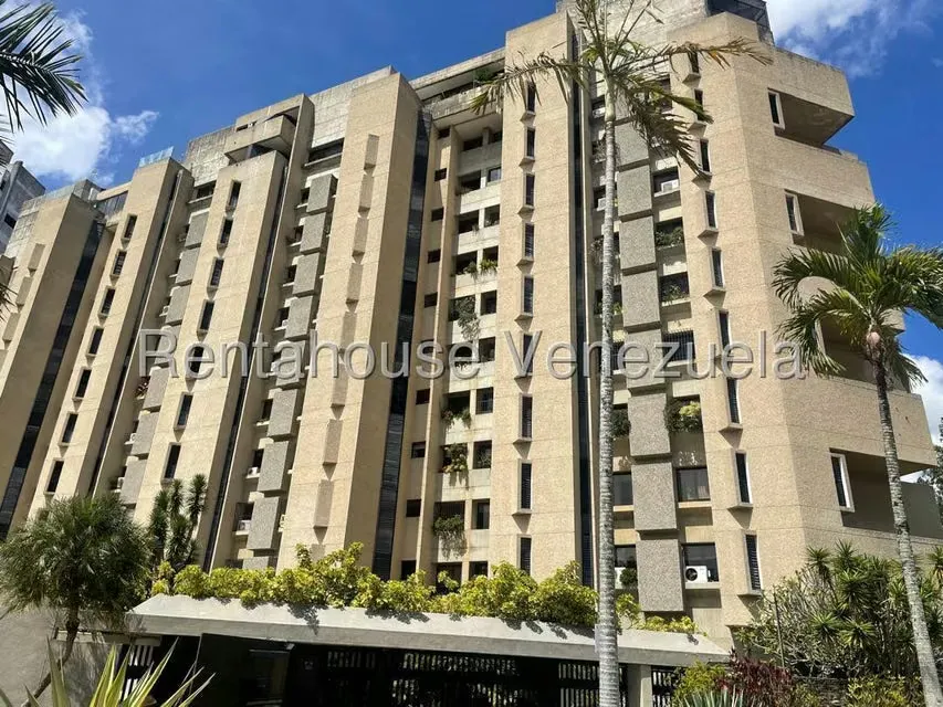 Apartamento (1 Nivel) en Venta en Los Naranjos del Cafetal, Distrito Metropolitano - 2
